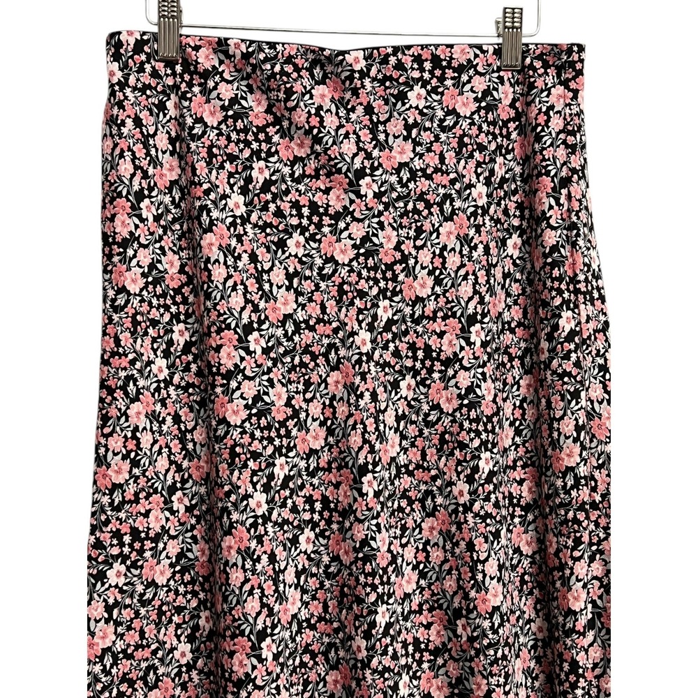 Francesca's Mi Ami Floral Midi Skirt Womens Large Black Pink Ditsy Feminine Boho - Picture 3 of 9